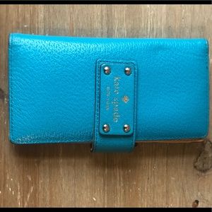 Kate Spade - Like new blue leather textured wallet